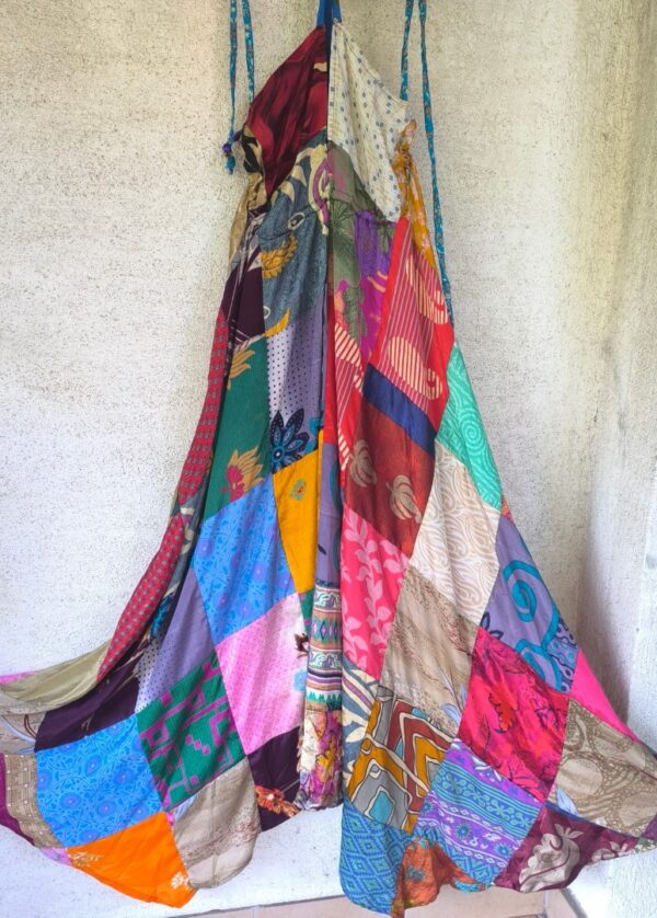 Patchwork maxi ruha - Image 12