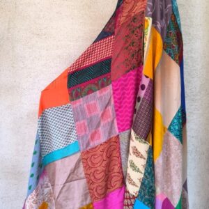 Patchwork maxi ruha fekete bojtos