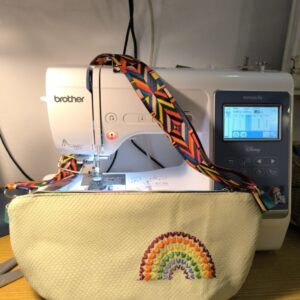 Szivárvány bőr keresztpántos táska