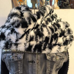 Meleg, dekor körsál Tyúklábmintás