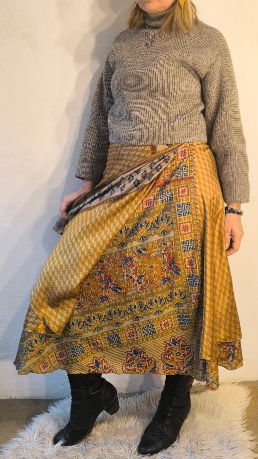 Ünnep szári lapszoknya