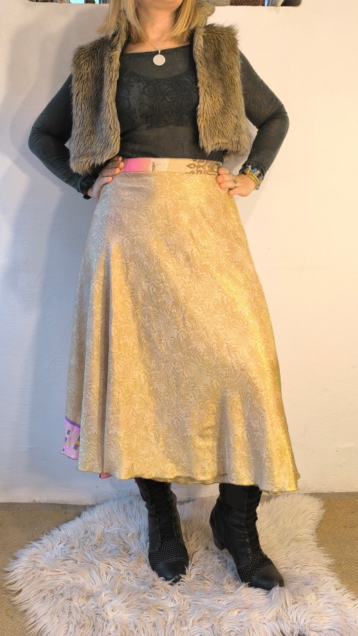 Sivatagi rózsa szári lapszoknya - Image 4