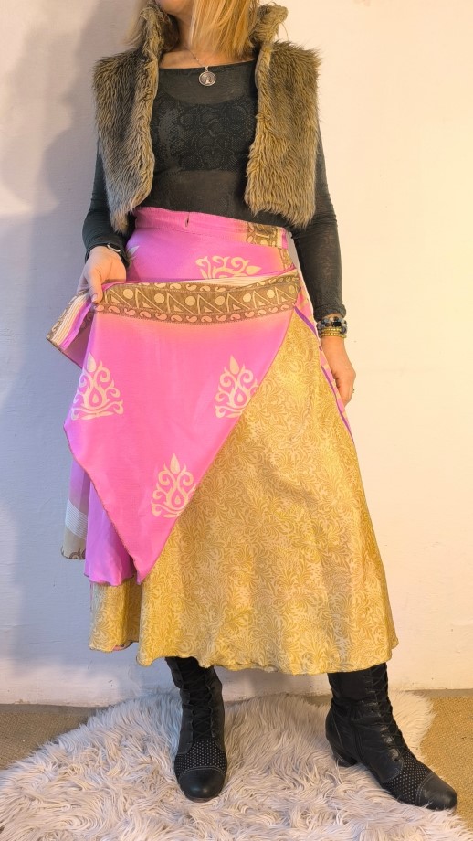 Sivatagi rózsa szári lapszoknya