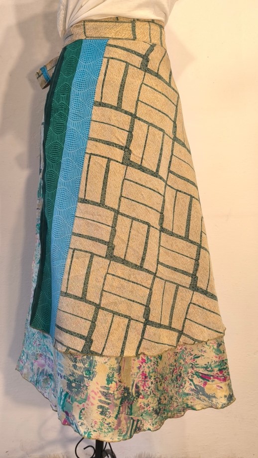 Gyöngyharmat szári lapszoknya - Image 12