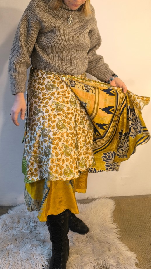 Tubicám szári lapszoknya - Image 6