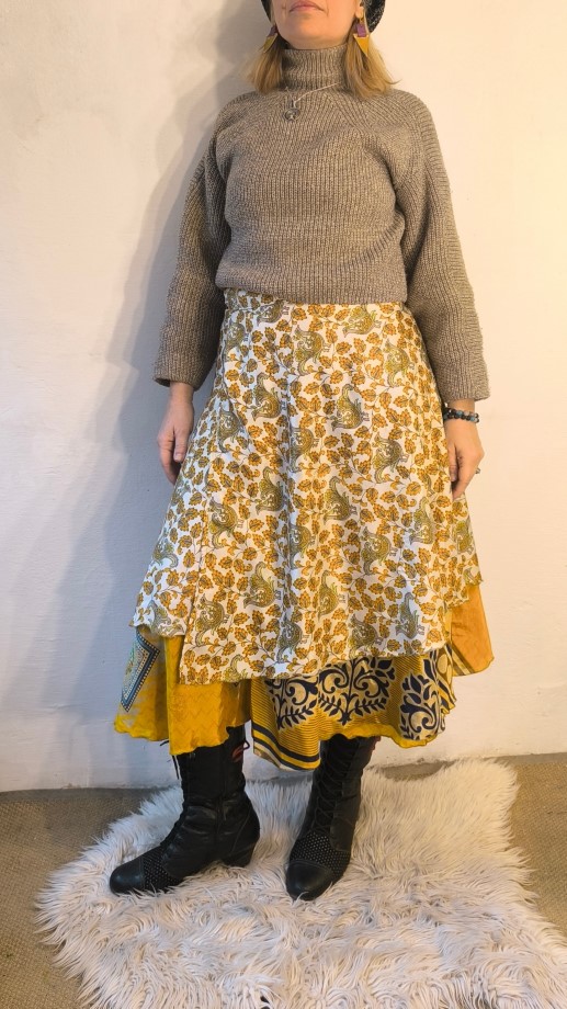 Tubicám szári lapszoknya - Image 5