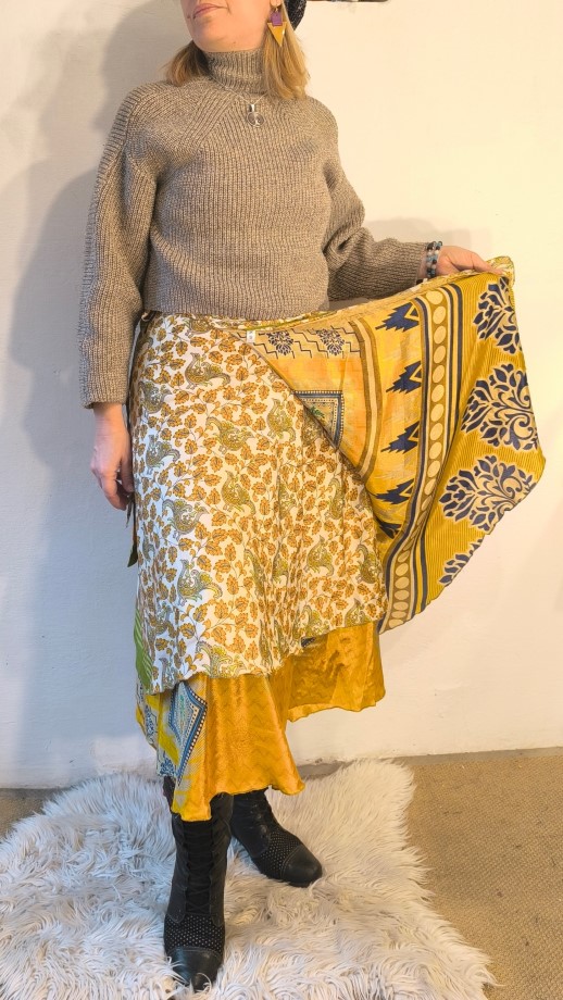 Tubicám szári lapszoknya - Image 3