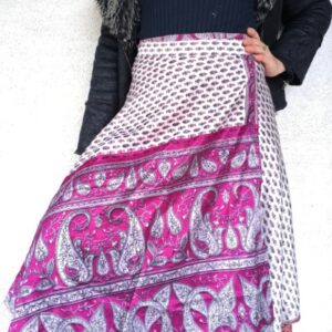 Anyáink szári lapszoknya