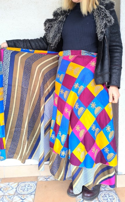 Szentély szári lapszoknya - Image 8