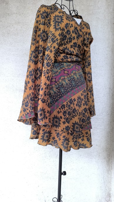 Kecskeszelidítő szári lapszoknya - Image 10